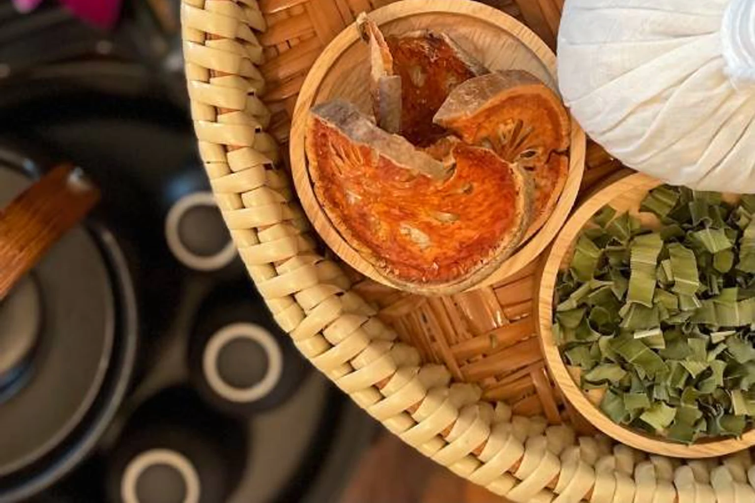 Return to the neighbourhood for Best Foot Massage in Pathumwan at a Loft Thai-inspired Bangkok spa