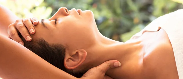 Thai Massage Technique Review: Pressure, Stretch and Consent
