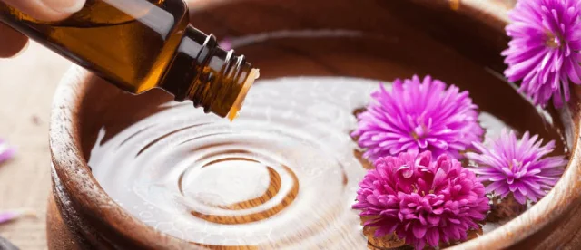 Aromatherapy and Essential Oils: Science, Safety and Spa Use