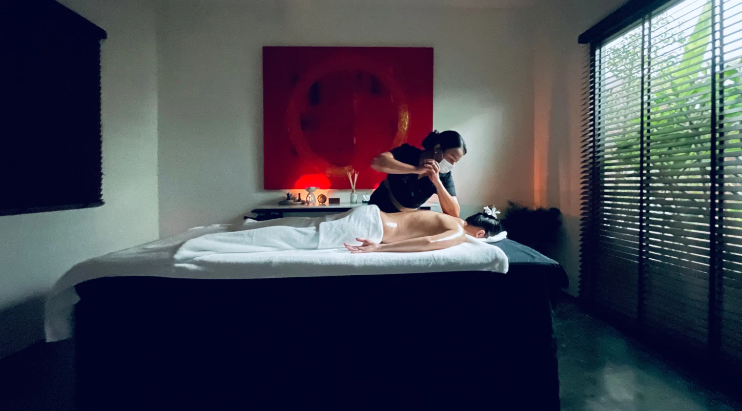 Contemporary Loft Thai Spa interior at Sukhumvit 38 in Bangkok
