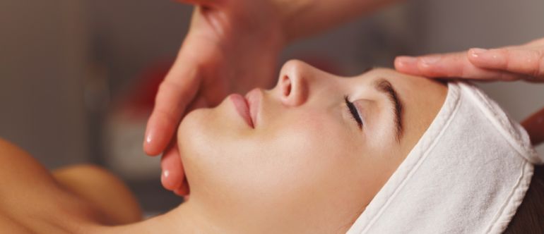 Cannabis Facial at Loft Thai Spa For A Glowing Skin