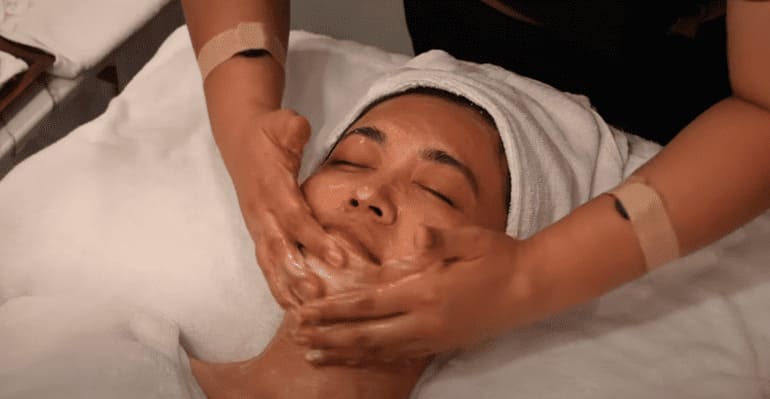 Deep Cleansing with Aesop Low-Foaming Cleanser