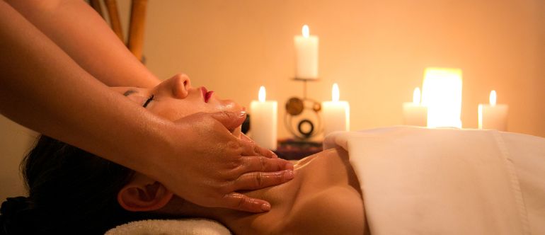 Indulge in Tranquil Bliss with our Loft Thai Signature Spa