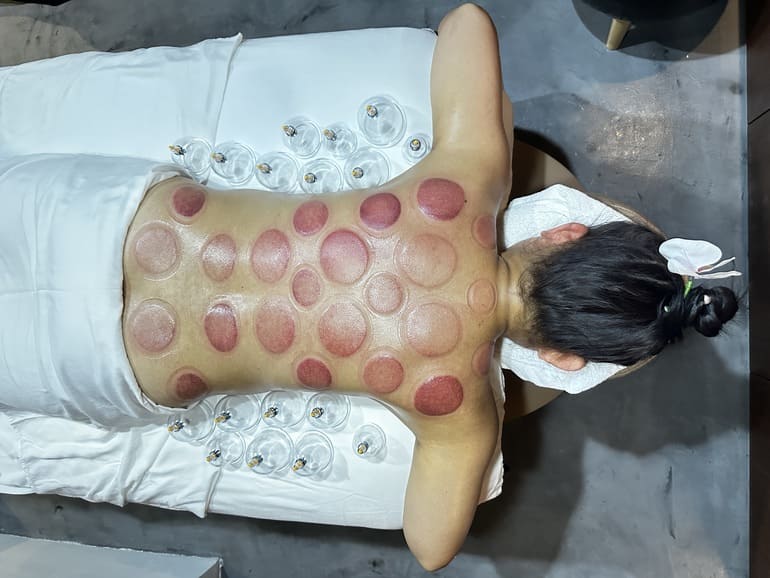 Signature Cupping Aroma Therapy with Loft Thai Spa