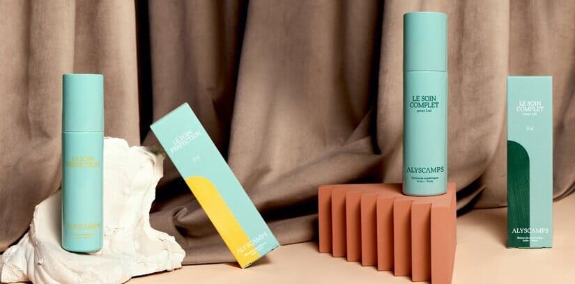 Facial Treatment and Art Gallery